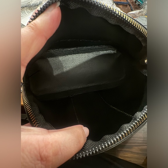 MCM Black and Tan Cosmetic Bag - Picture 4 of 4